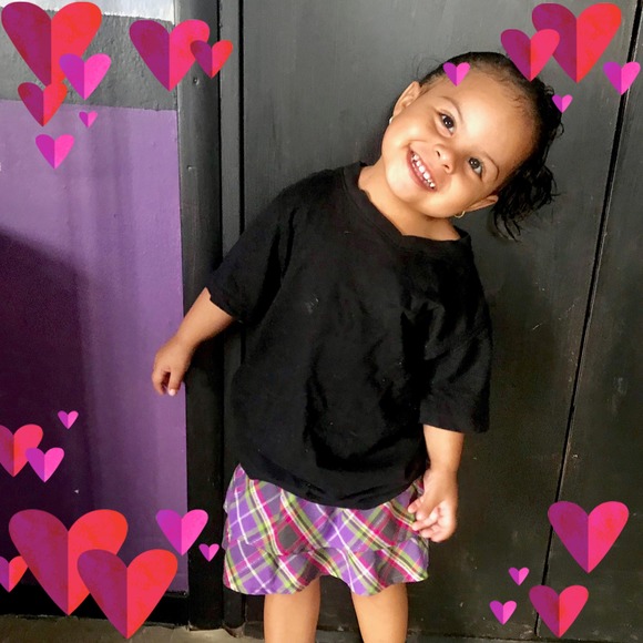 Meet your Posher, Angie - Picture 2 of 2